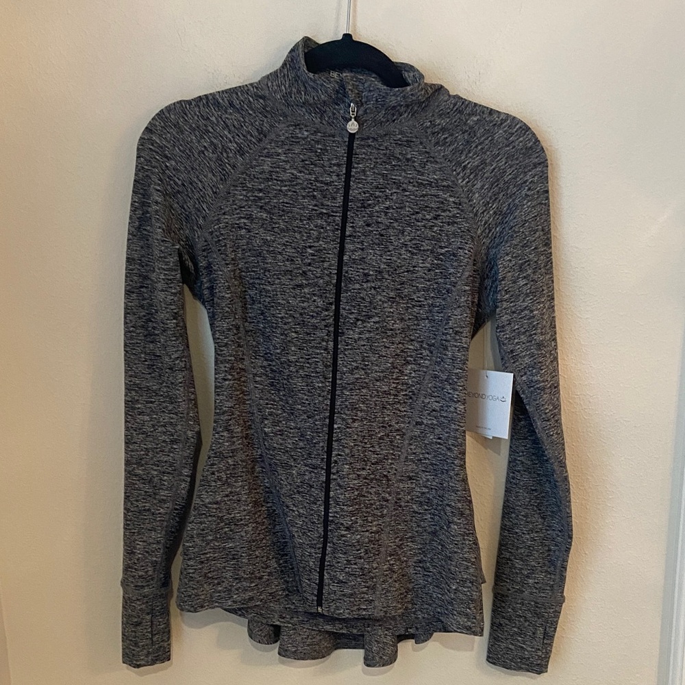Beyond Yoga Peplum Back Jacket Space Dye Black Gray Zip Yoga Jacket Size S NWT